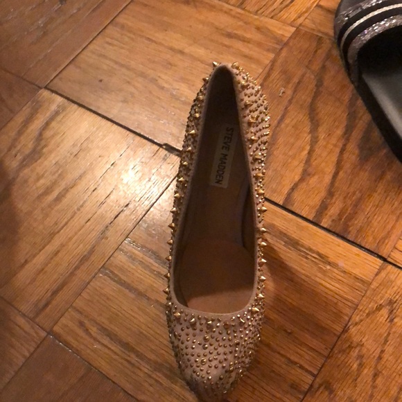 Shoes - Picture 2 of 2